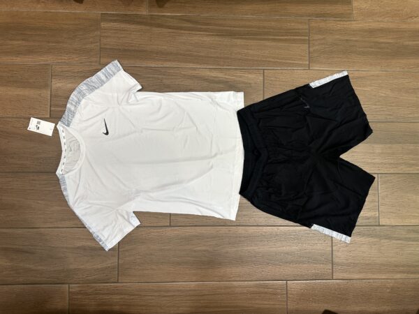 Nike, Mikrofiber,Per Meshkuj, e Bardhe