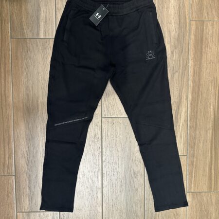 Pambuk i Plote,Under Armour