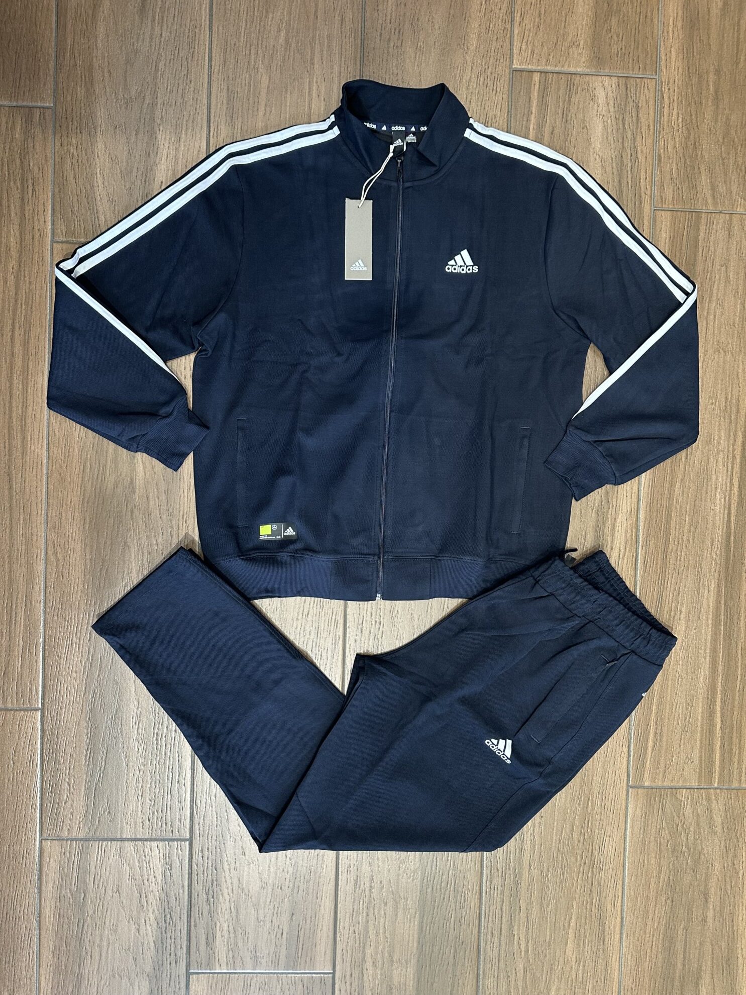 Blu e erret, Mikrofiber, Per meshkuj,Adidas