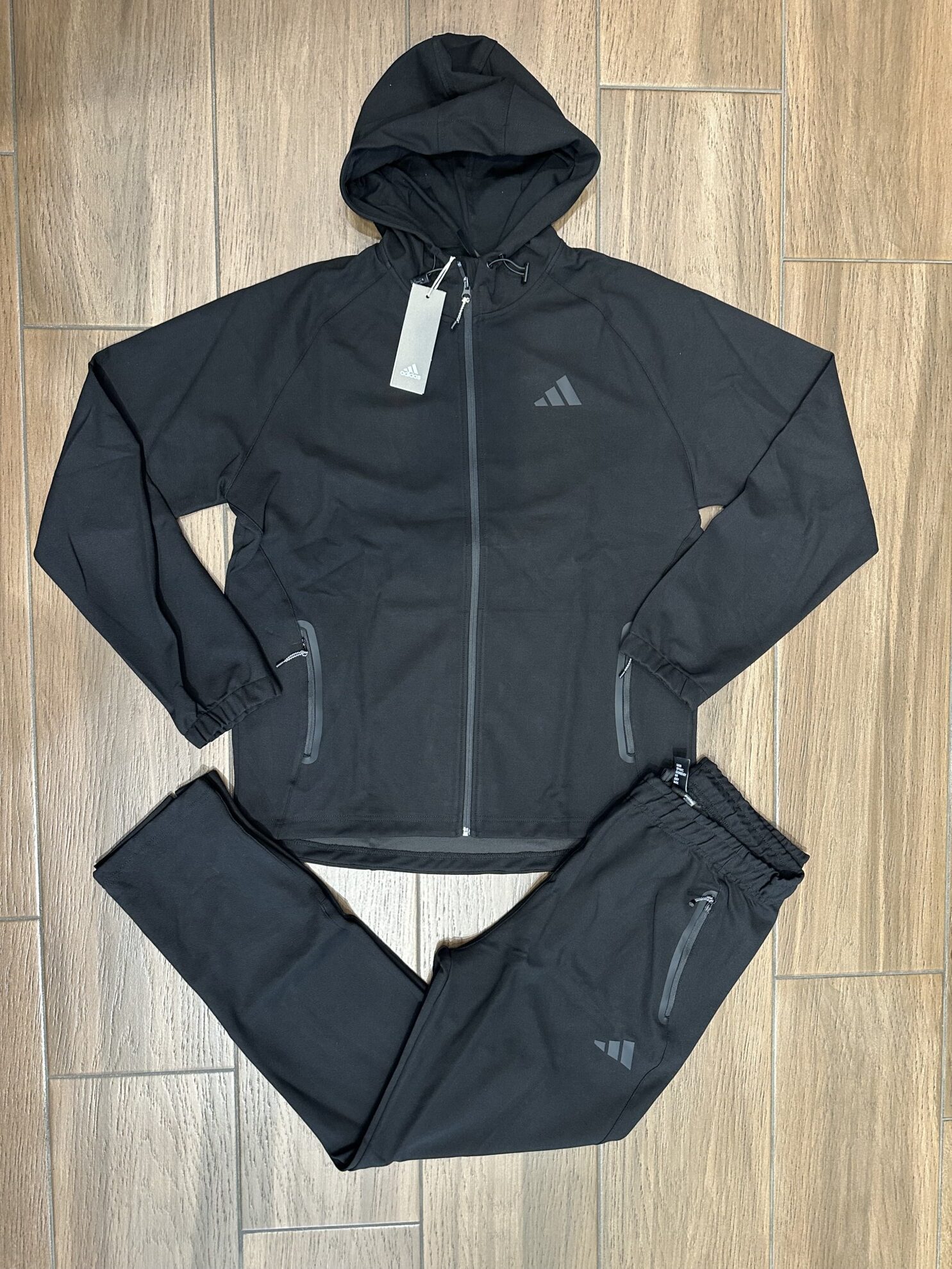 Adidas,Pambuk+Mikrofiber ,Black