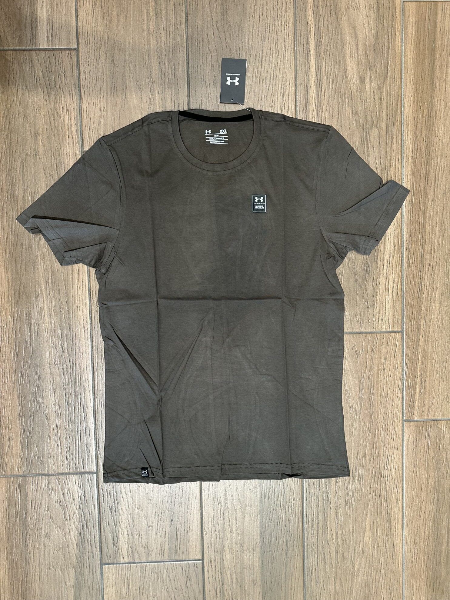Under Armour,Pambuk,Per Meshkuj,Haki
