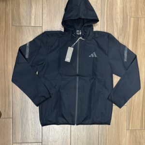 Feshe kundra Shiut, Blu e Erret, Per meshkuj, Adidas