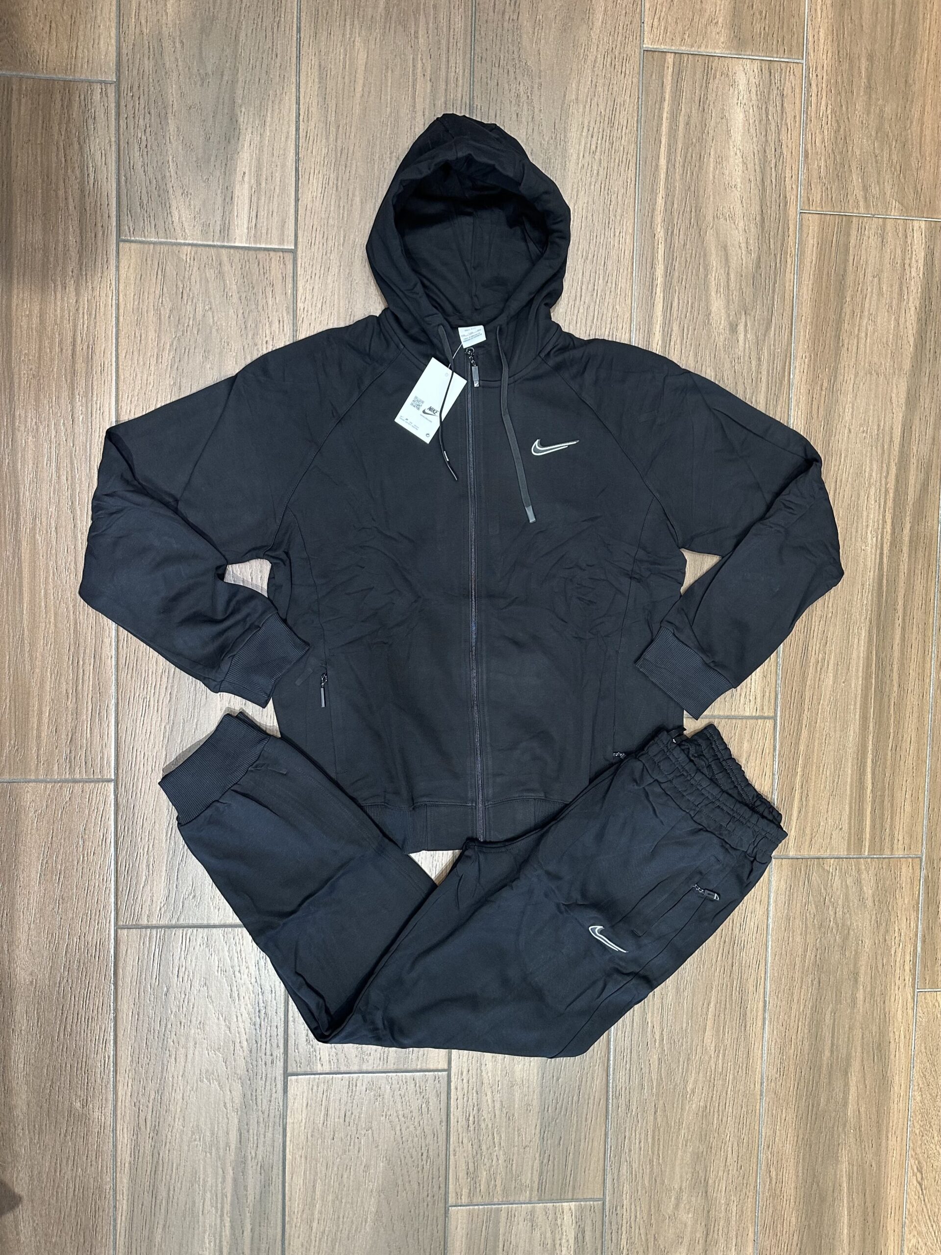 Nike Pambuk i Trashe,per Meshkuj