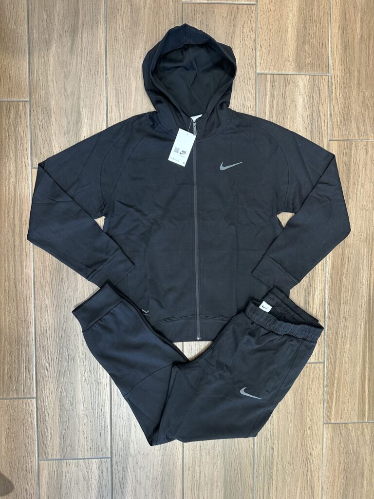 Nike,Pambuk i plote ,per Meshkuj, E zeze