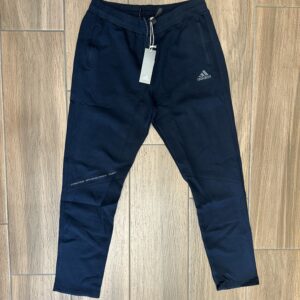 Adidas Blu e Erret, Pambuk , Per meshkuj