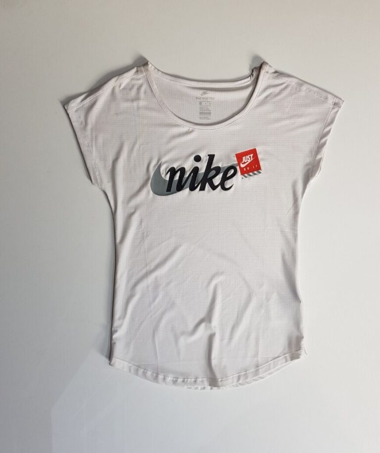 E bardhe, Mikrofiber, Per femra, Nike