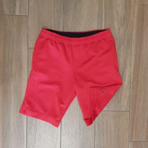 E kuqe, Mikrofiber, Per meshkuj,Puma