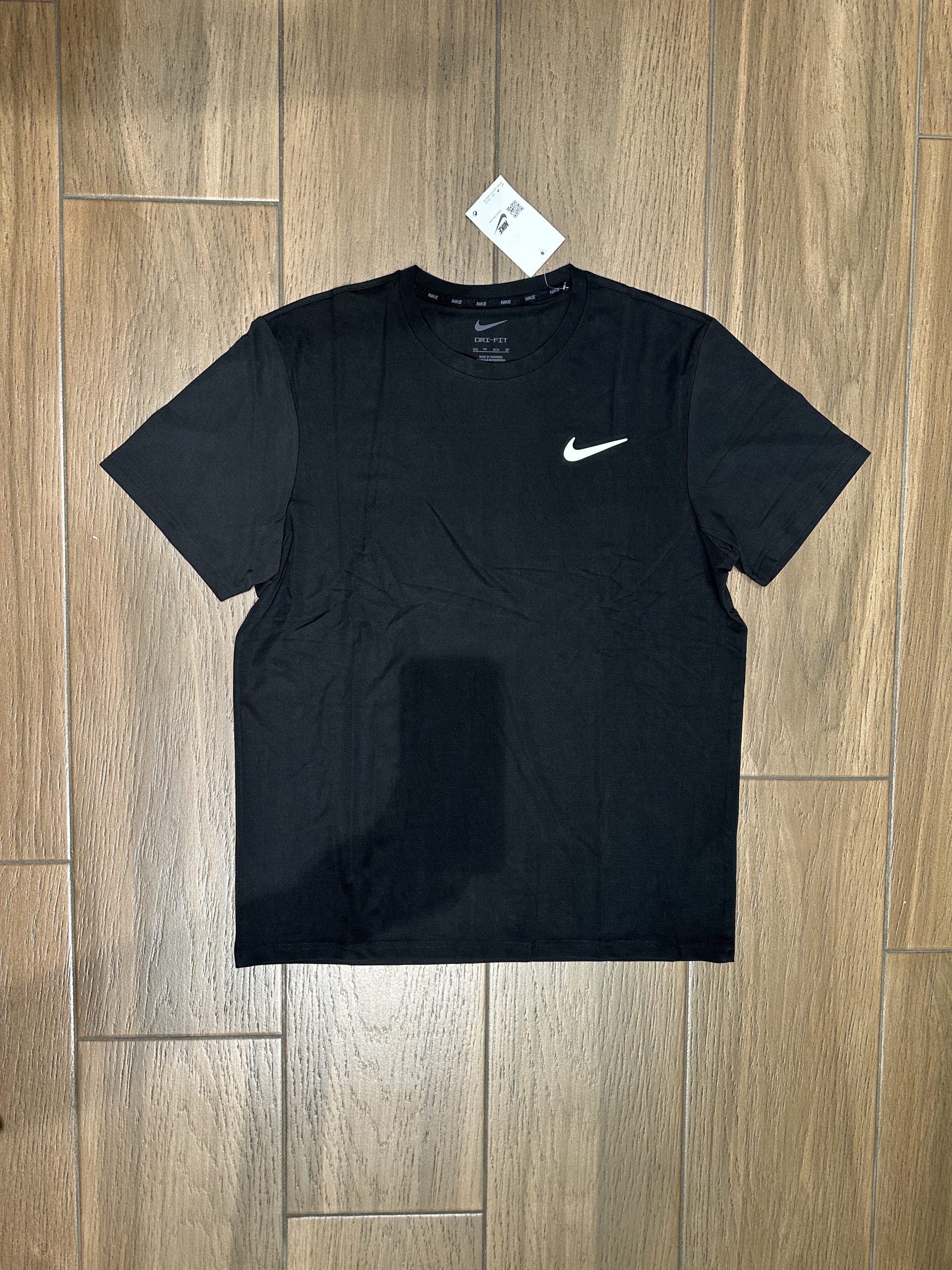 Nike Black per Meshkuj