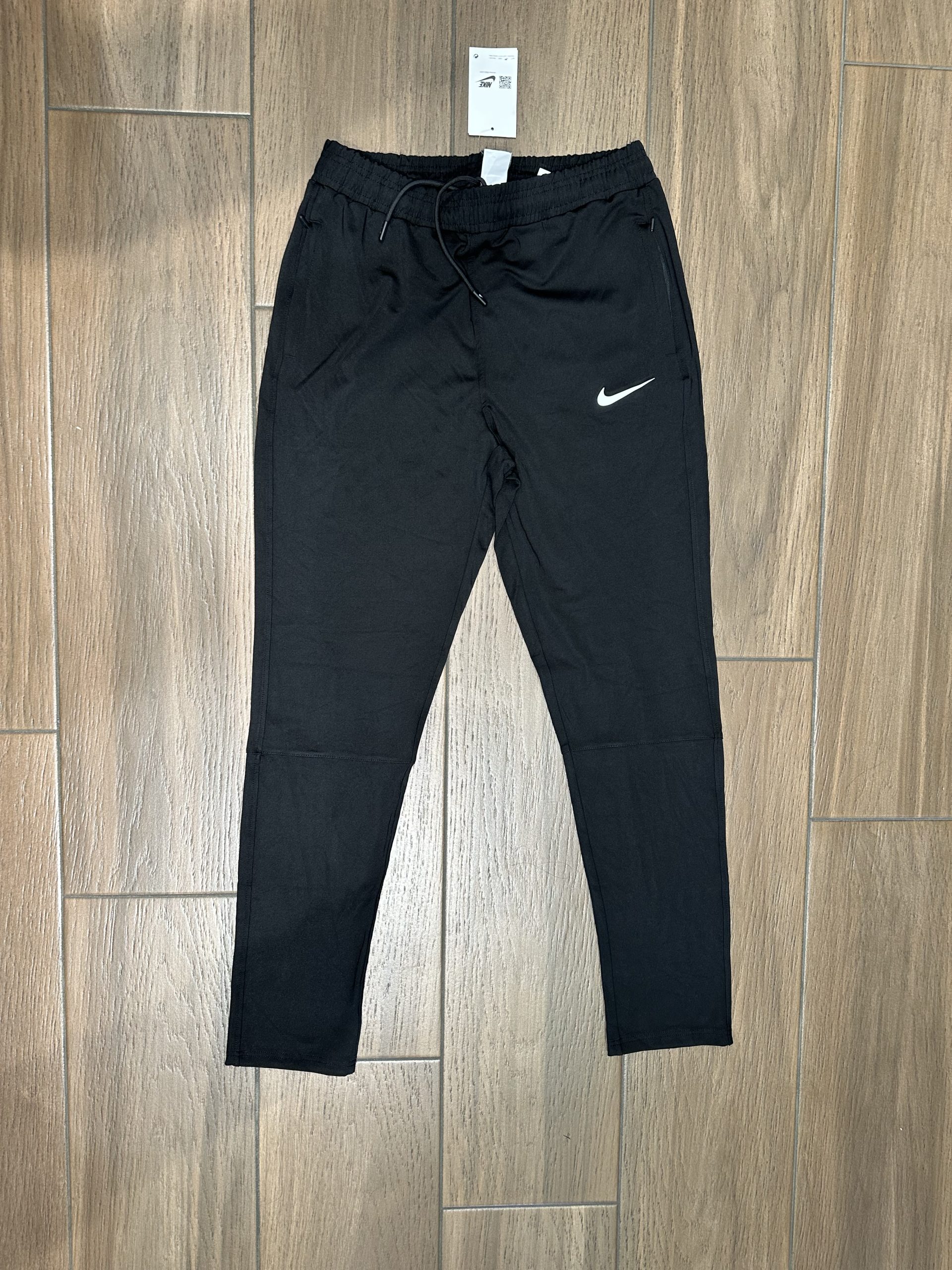 Nike Mikrofiber Slim Fit Per meshkuj Black